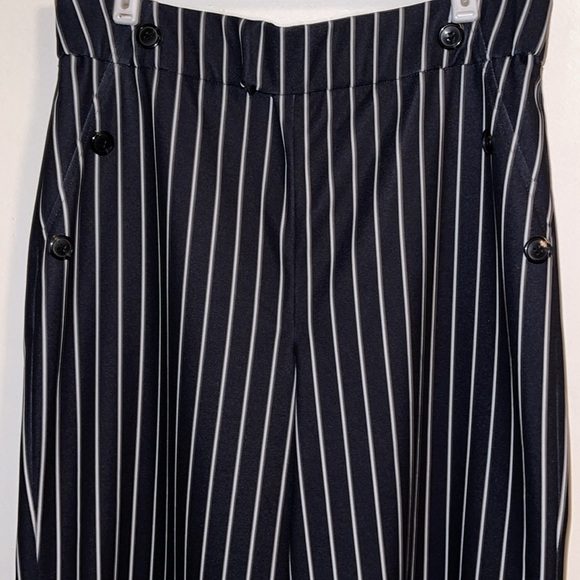 🌹MAISON JULES CROP PANTS - Picture 3 of 7